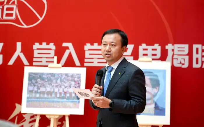 青少年学生篮球训练营发言稿_2